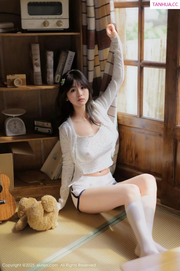   [XiuRen]高清写真图 2025.03.26 No.10073 奶芙乔乔 原木棉吊带第5张图片